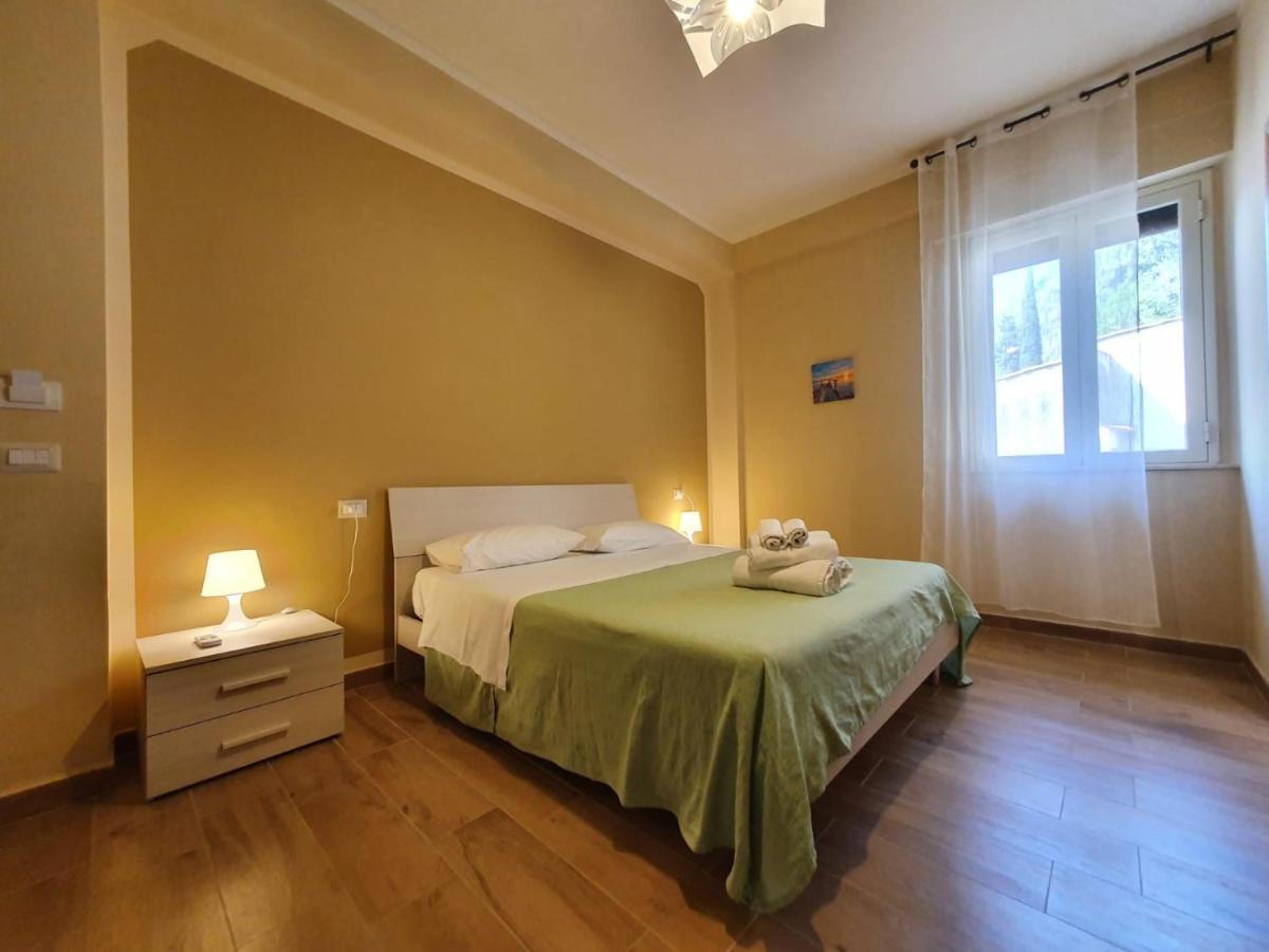 הוילה טאורמינה Casa Del Sole מראה חיצוני תמונה