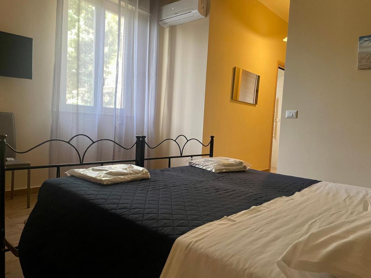 הוילה טאורמינה Casa Del Sole מראה חיצוני תמונה