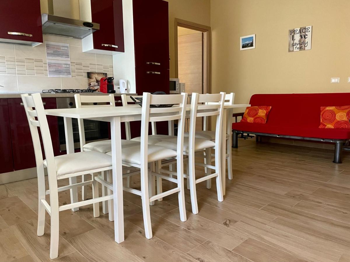 הוילה טאורמינה Casa Del Sole מראה חיצוני תמונה